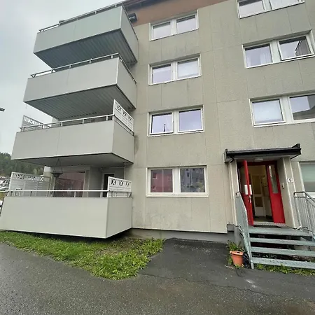 アパート Large Family Near Oslo - 3 Bedrooms, Free Parking, Balcony リレストロム