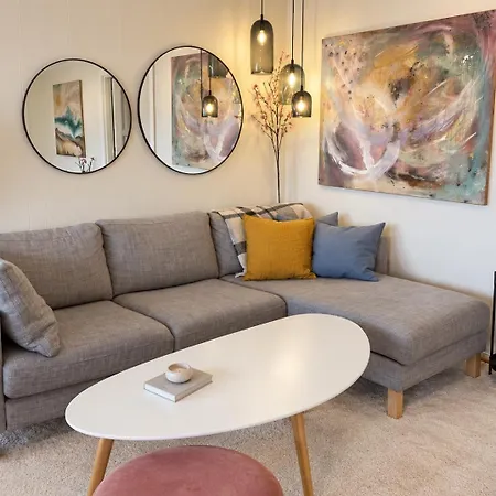 Large Family Near Oslo - 3 Bedrooms, Free Parking, Balcony * Lillestrøm