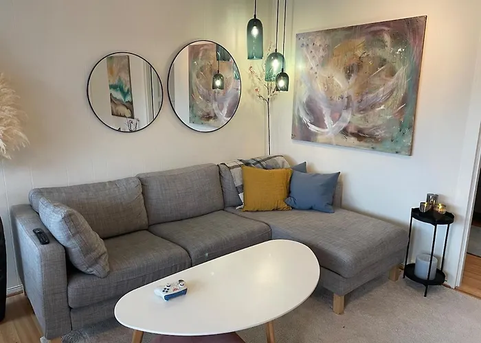 아파트 Large Family Near Oslo - 3 Bedrooms, Free Parking, Balcony 릴레스트룀